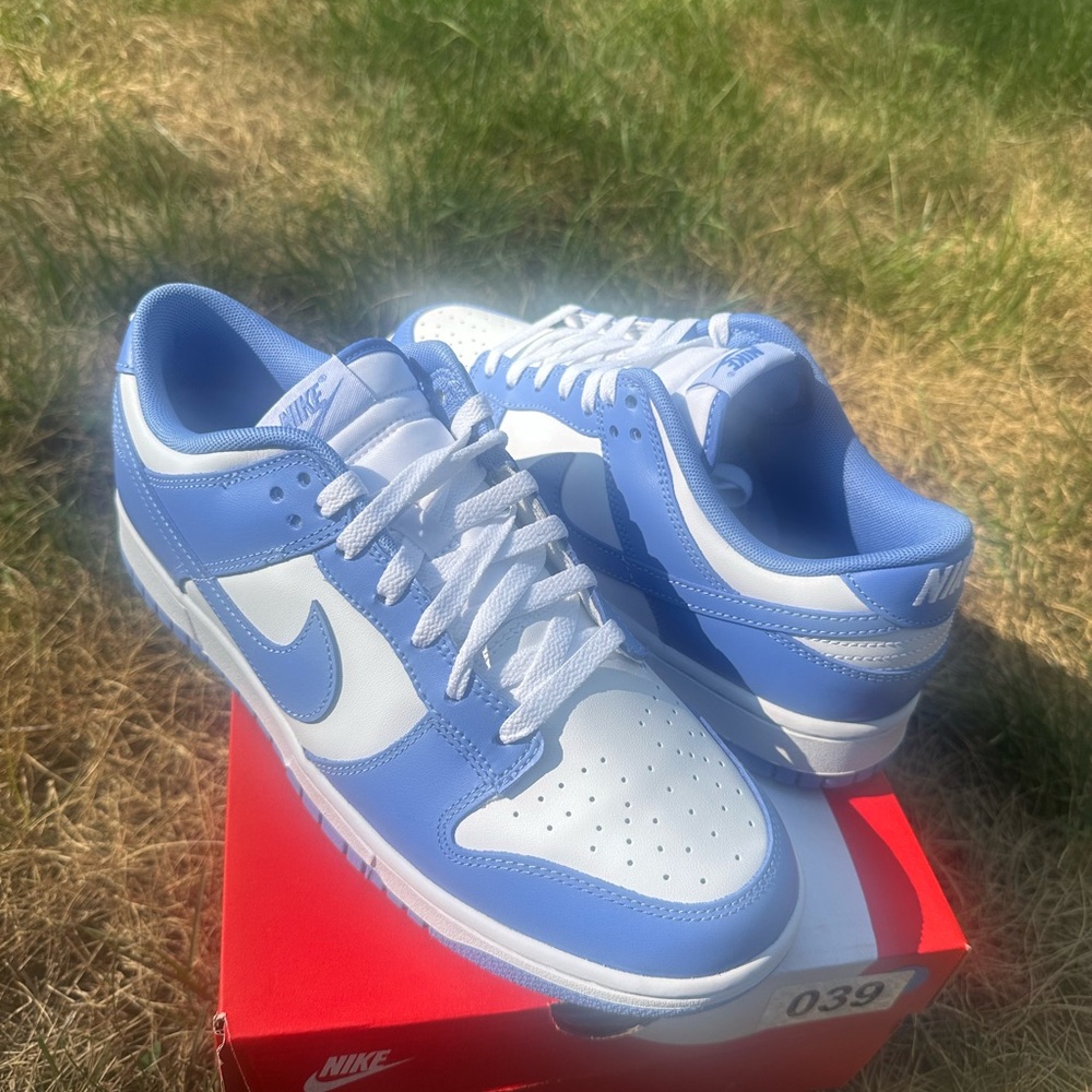 Nike Dunk Low Polar Blue Sneakers - Picture 10 of 16